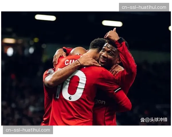 富勒姆威尔逊十一场造十球,对决曼联姆贝莫成焦点 富勒姆威尔逊十一场造十球,对决曼联姆贝莫成焦点